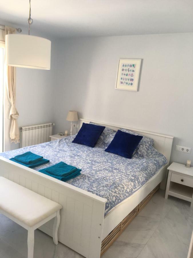2 Bedroom Apartment In The Old Town, Close To The Beach L' Escala Εξωτερικό φωτογραφία