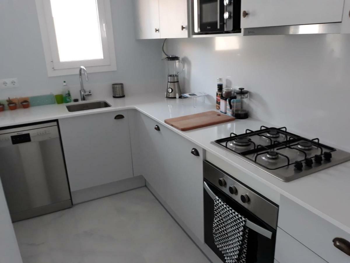 2 Bedroom Apartment In The Old Town, Close To The Beach L' Escala Εξωτερικό φωτογραφία