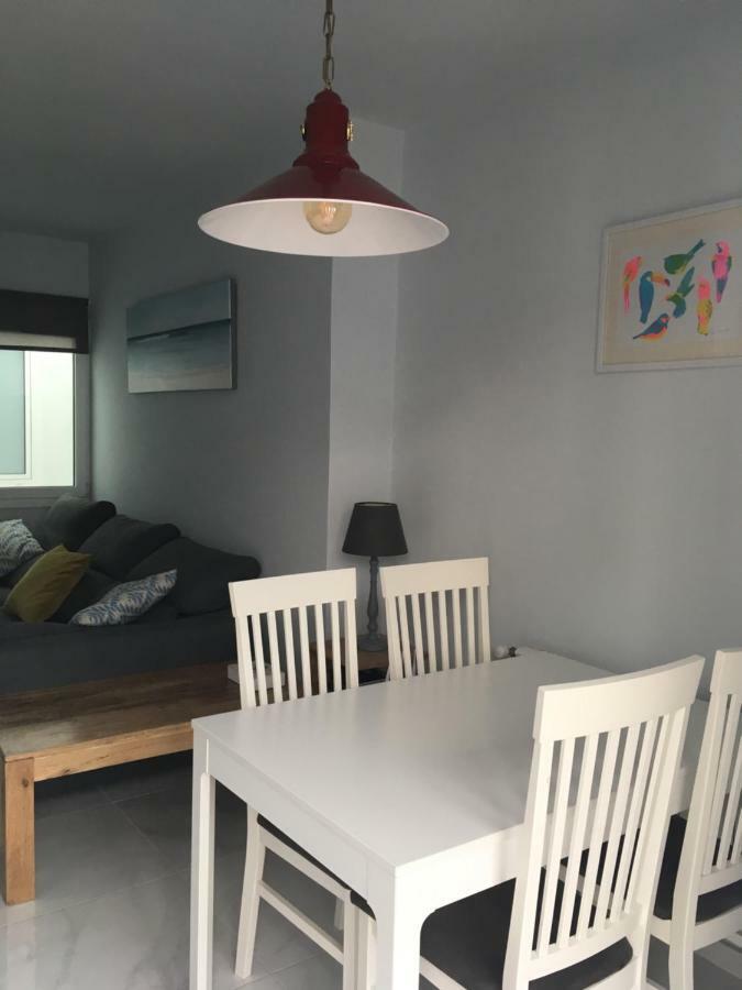 2 Bedroom Apartment In The Old Town, Close To The Beach L' Escala Εξωτερικό φωτογραφία